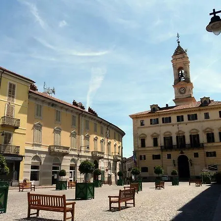 Hub Counter City Alloggio in famiglia Borgofranco d'Ivrea